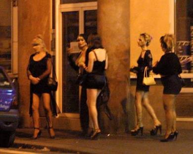 Prostitutes Montrouge, Whores in France